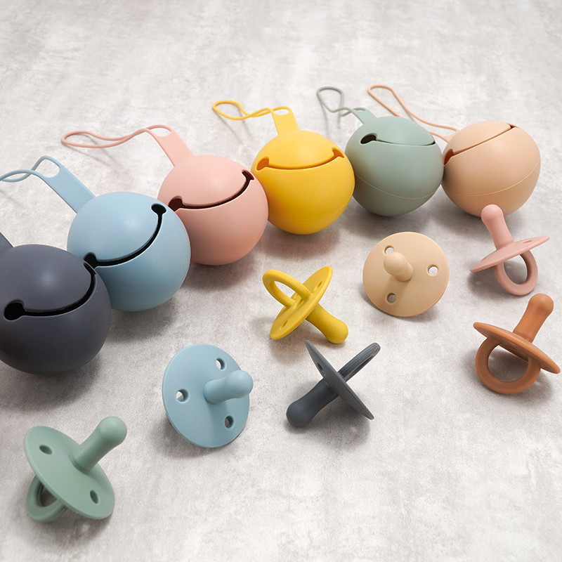 BPA Free Baby Pacifier Holder  - Baby Products Nipples recension och pris
