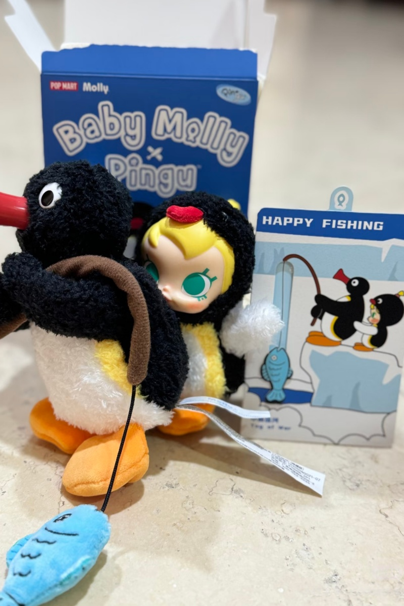 POP MART Baby Molly X Pingu Ha - Baby Products China recension och pris